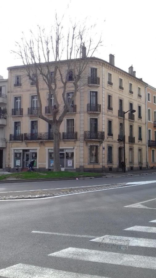 Un Petit Coin De Bastide Apartment การ์กาซอน ภายนอก รูปภาพ
